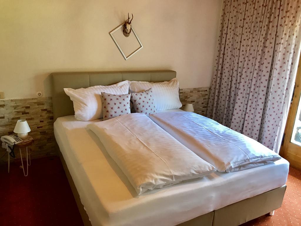 Hotel Schwarzer Adler Pettneu am Arlberg Eksteriør bilde