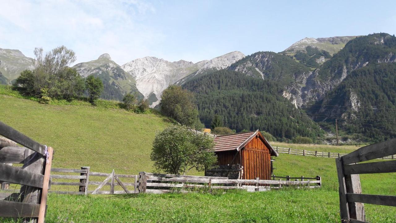 Hotel Schwarzer Adler Pettneu am Arlberg Eksteriør bilde