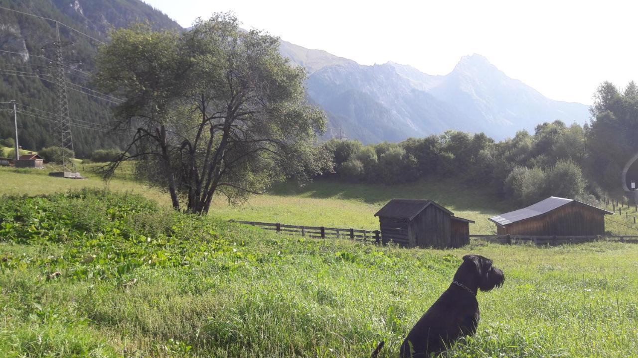 Hotel Schwarzer Adler Pettneu am Arlberg Eksteriør bilde